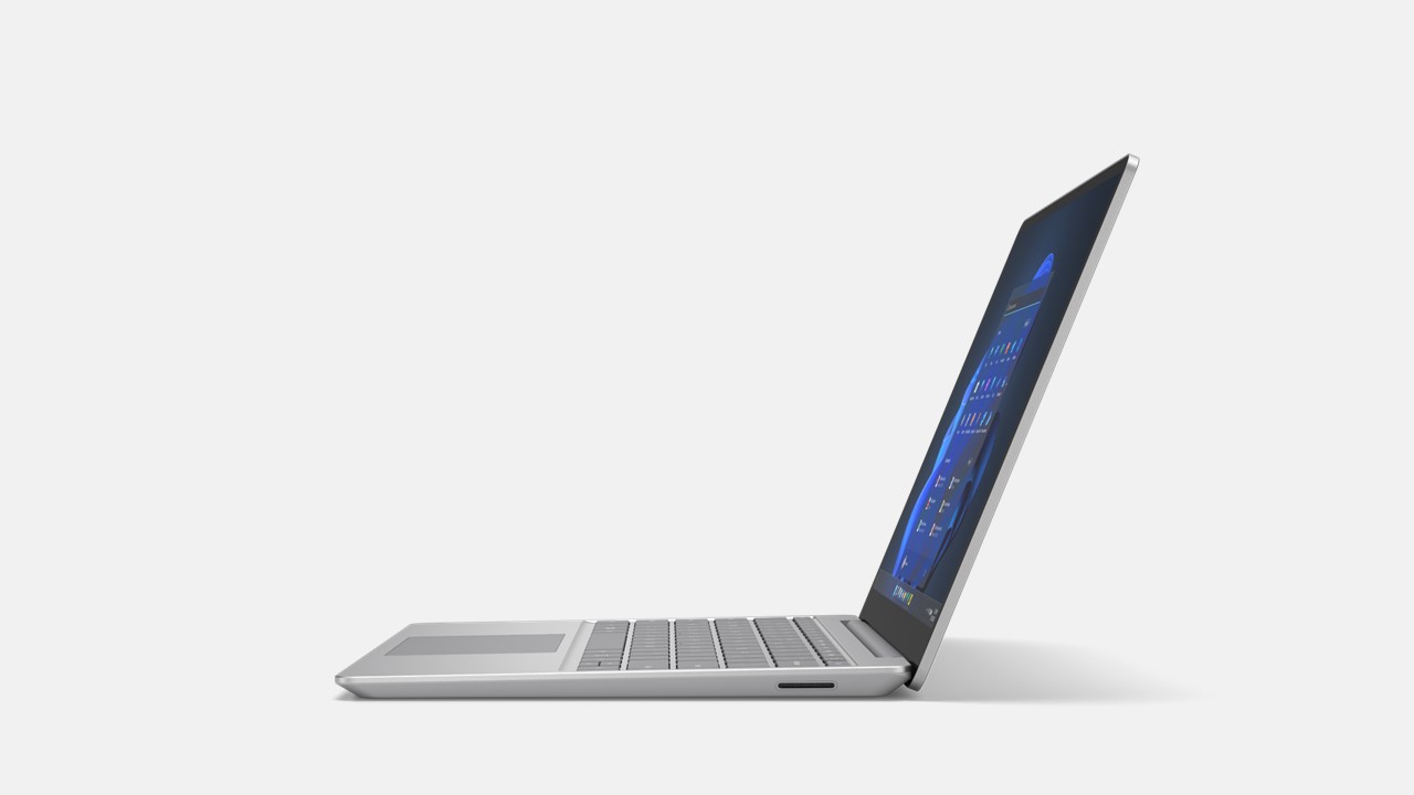Microsoft Surface Laptop Go 2 for Business von der Seite