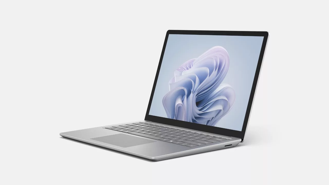 MICROSOFT Surface Laptop 6 Intel® Core™ Ultra 5 135H / 16 GB RAM / 256 GB  SSD 15'' Platin (ZLG-00030)